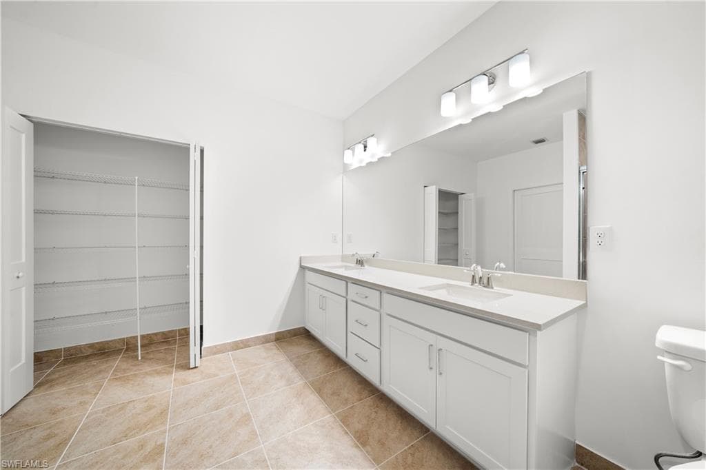 26370 Coco Cay CIR 201-25