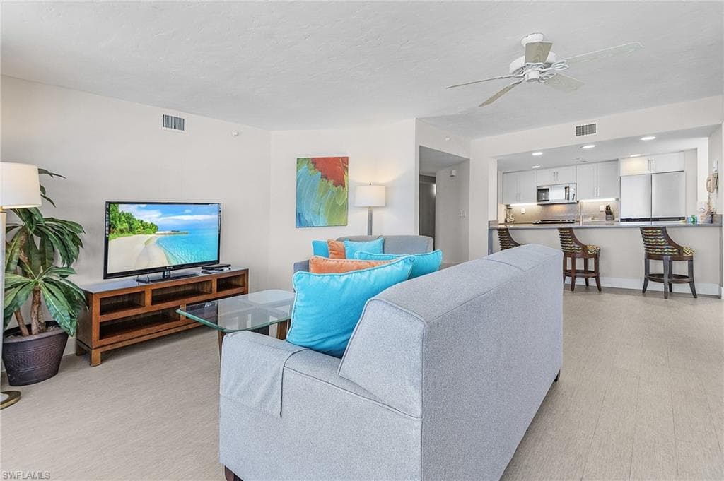 6620 Estero BLVD 1105-23