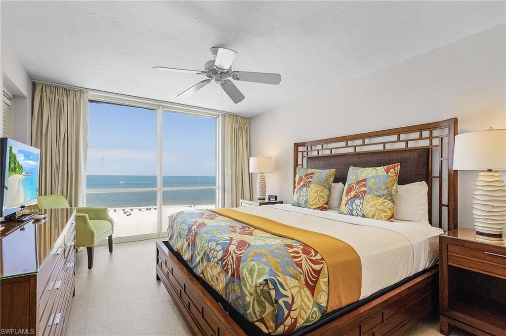 6620 Estero BLVD 1105-27