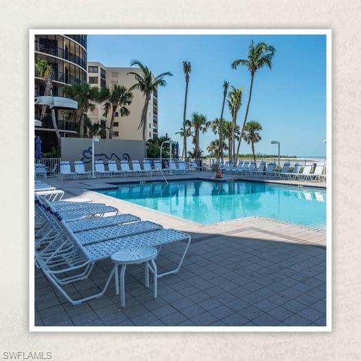 6620 Estero BLVD 1105-18