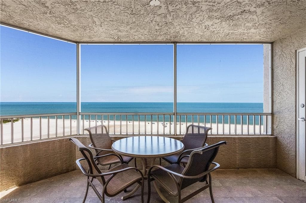 6620 Estero BLVD 1105-15