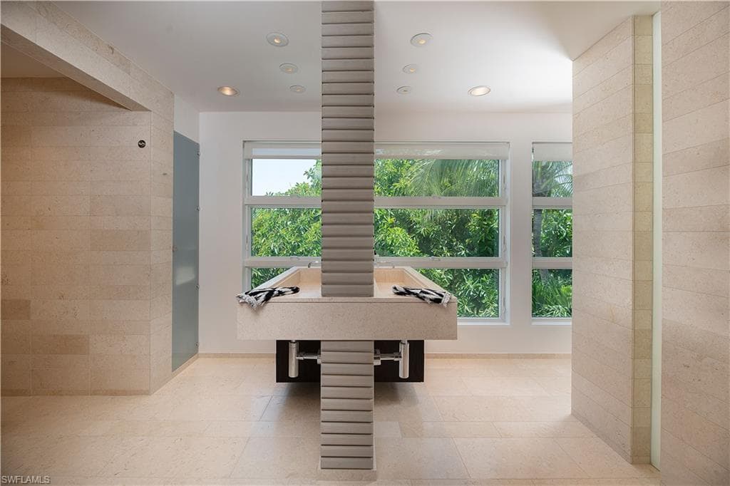 16512 Captiva DR-23