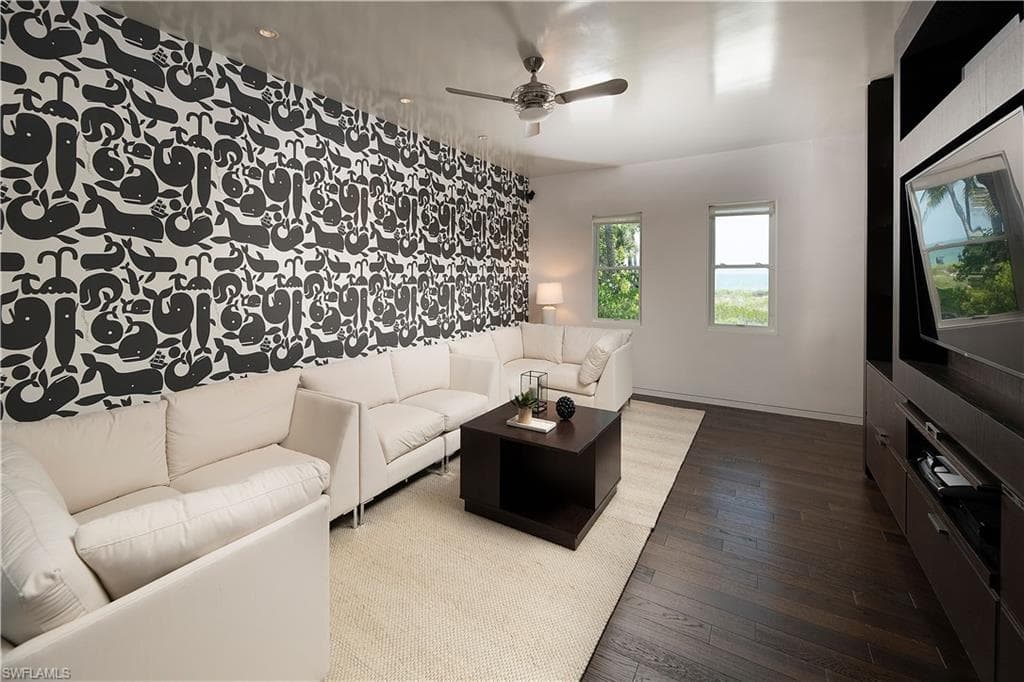16512 Captiva DR-18