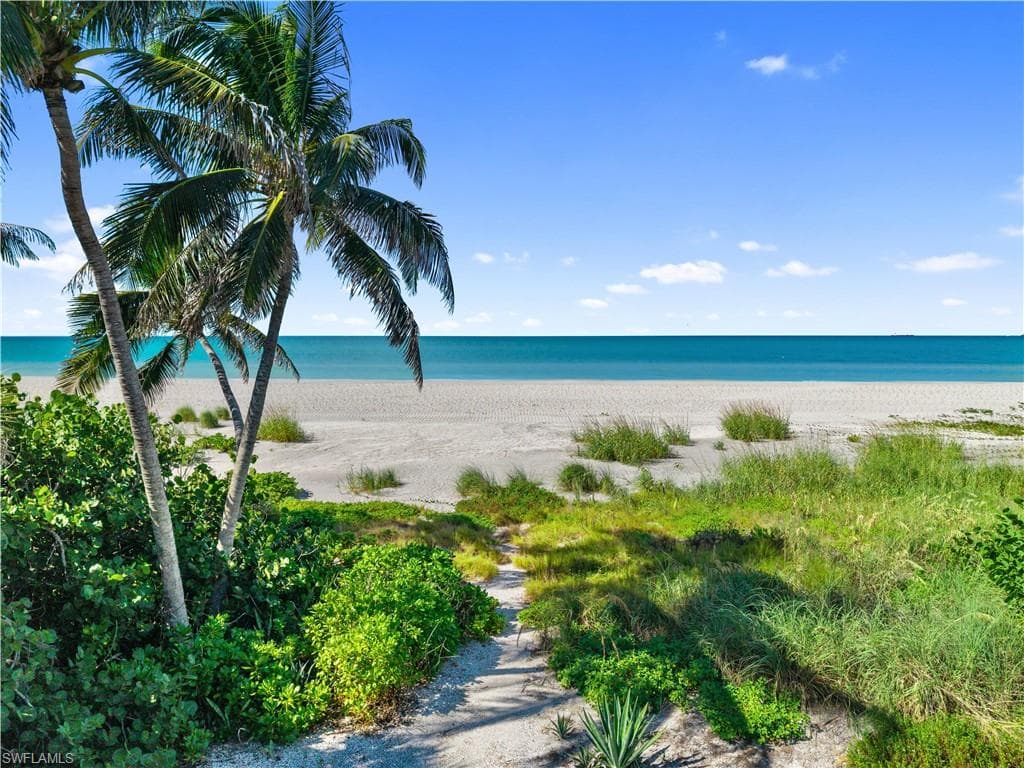 16512 Captiva DR-37