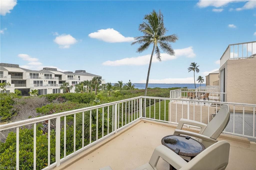 200 Periwinkle WAY 232-27