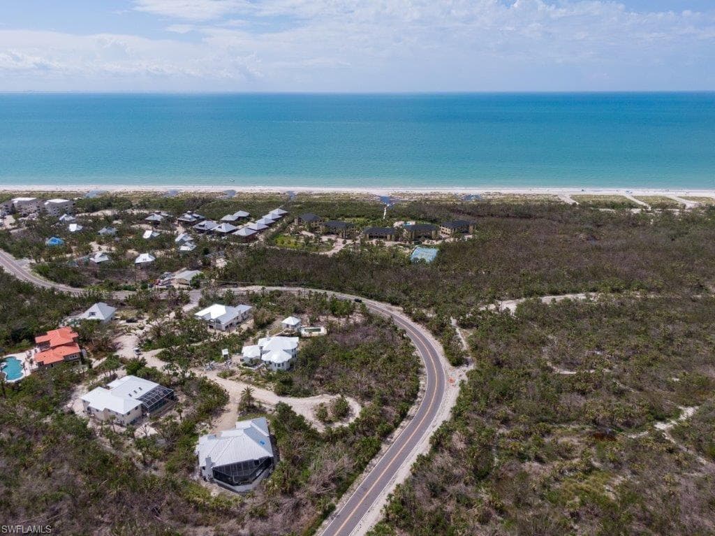 355 Cowry CT N-9