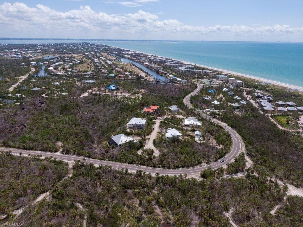 355 Cowry CT N-8