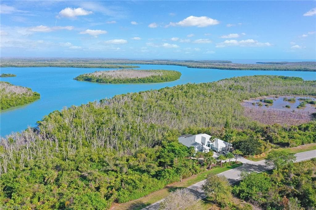 780 Whiskey Creek DR-3