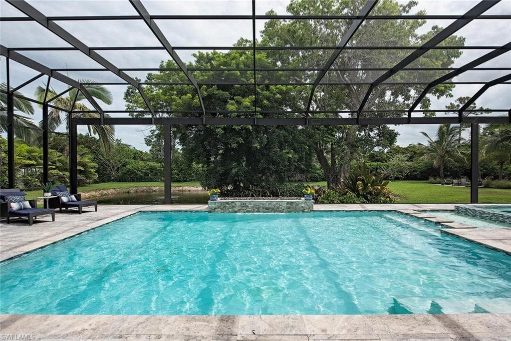 179 Mahogany DR-2