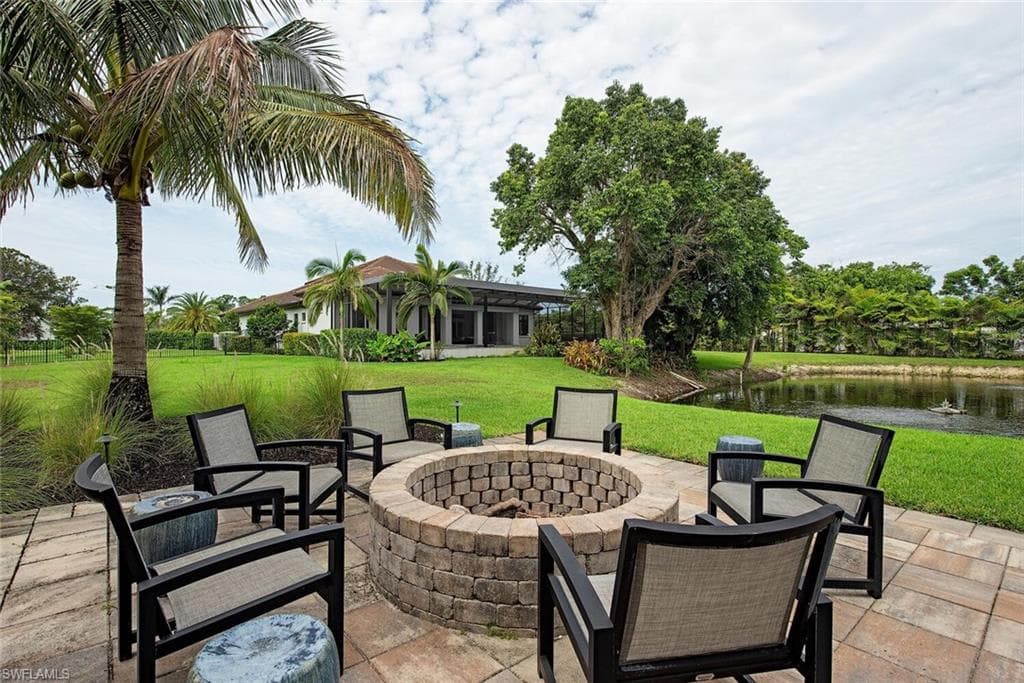 179 Mahogany DR-26