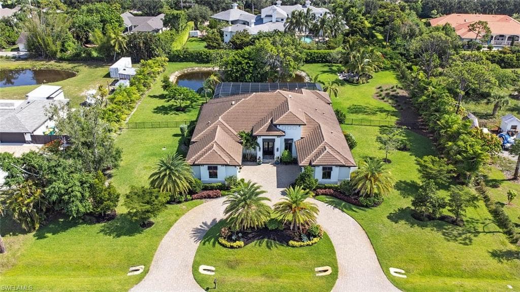 179 Mahogany DR-3