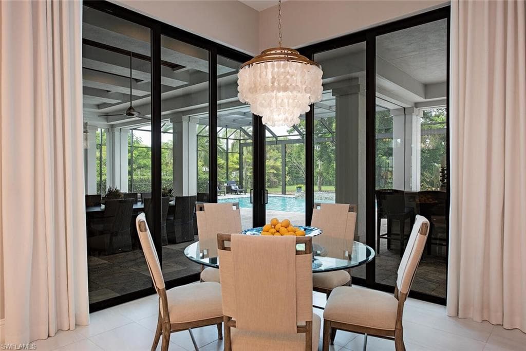 179 Mahogany DR-15