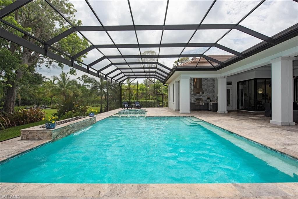 179 Mahogany DR-29