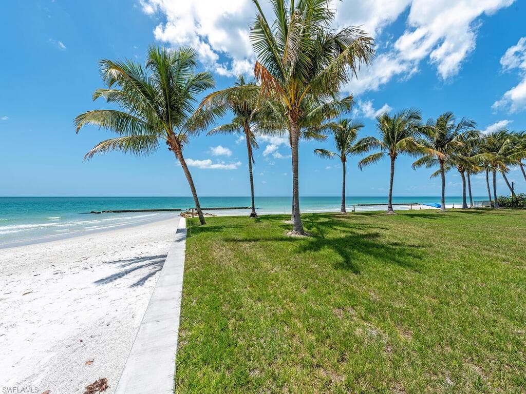 4550 GORDON DR-3