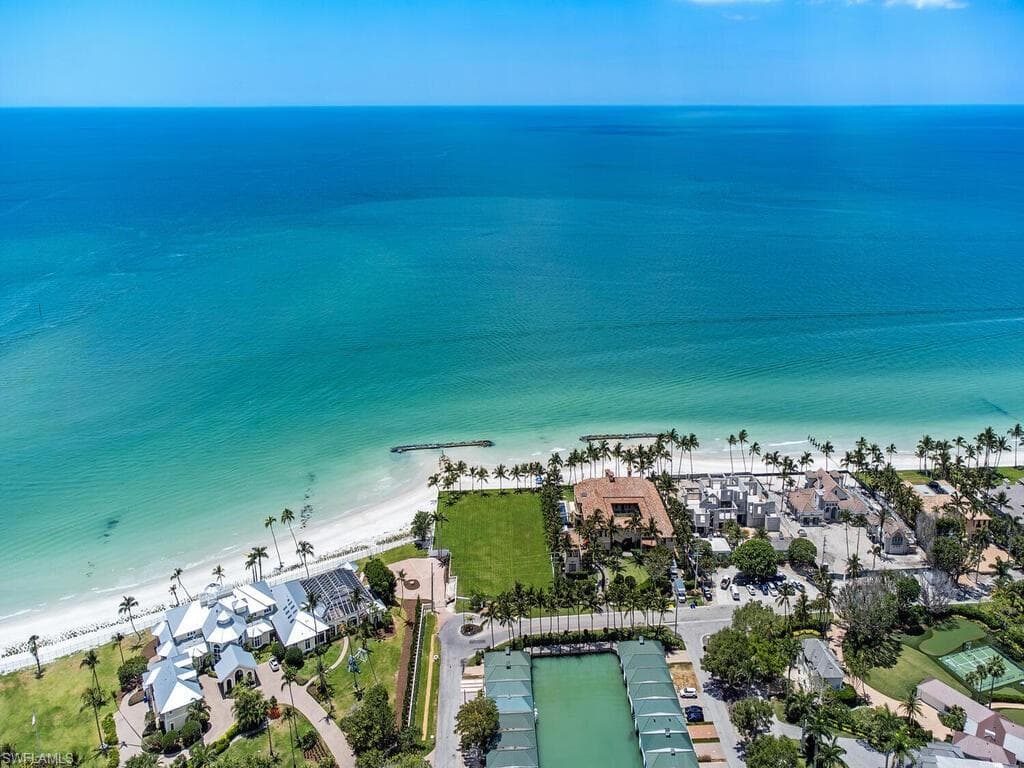 4550 GORDON DR-15