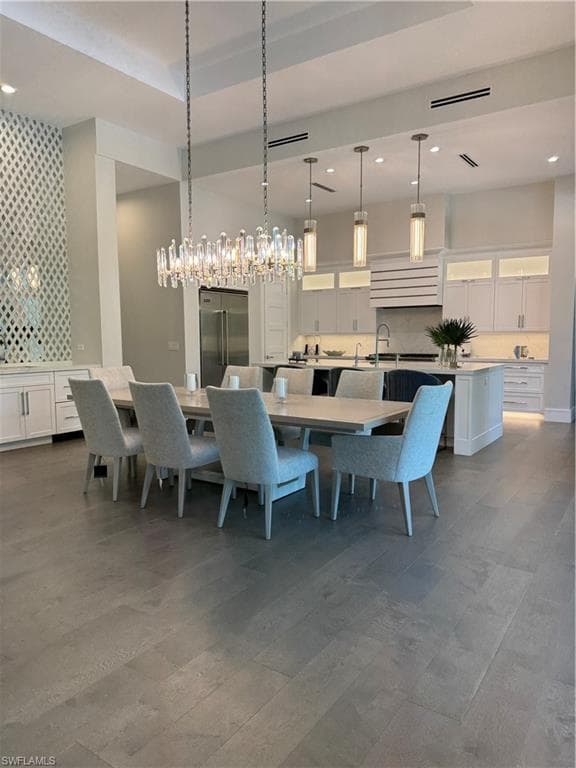 569 Neapolitan WAY-7