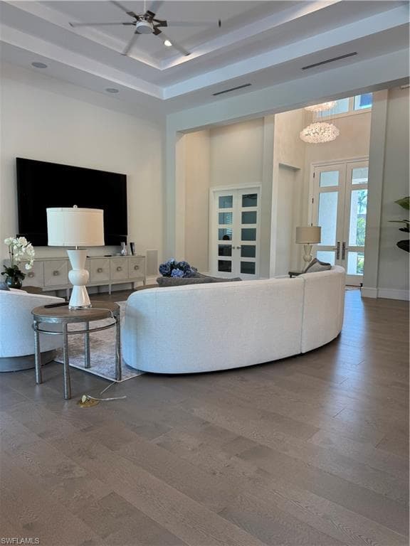 569 Neapolitan WAY-3