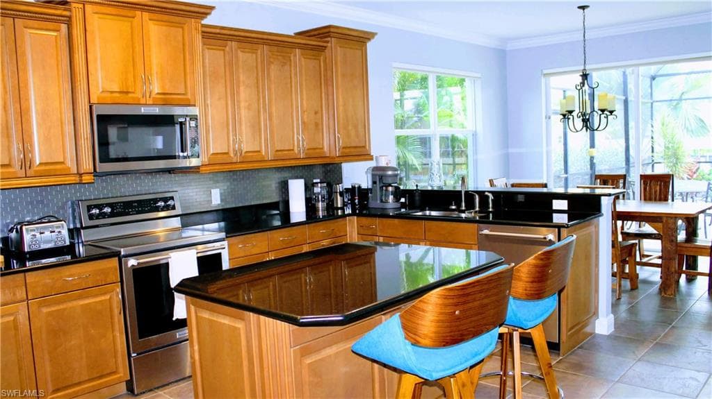 3328 SE 17th PL-12