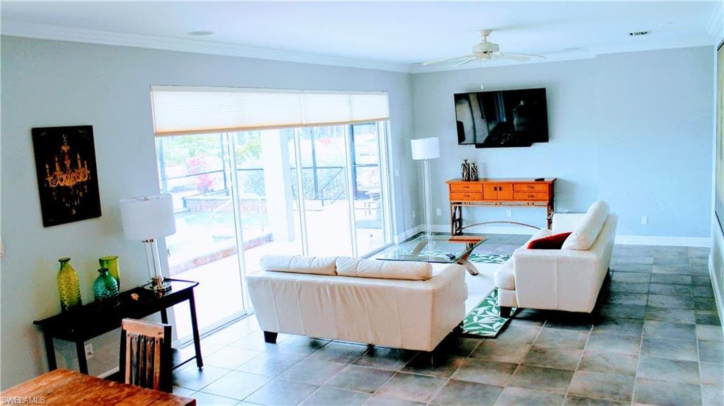 3328 SE 17th PL-10