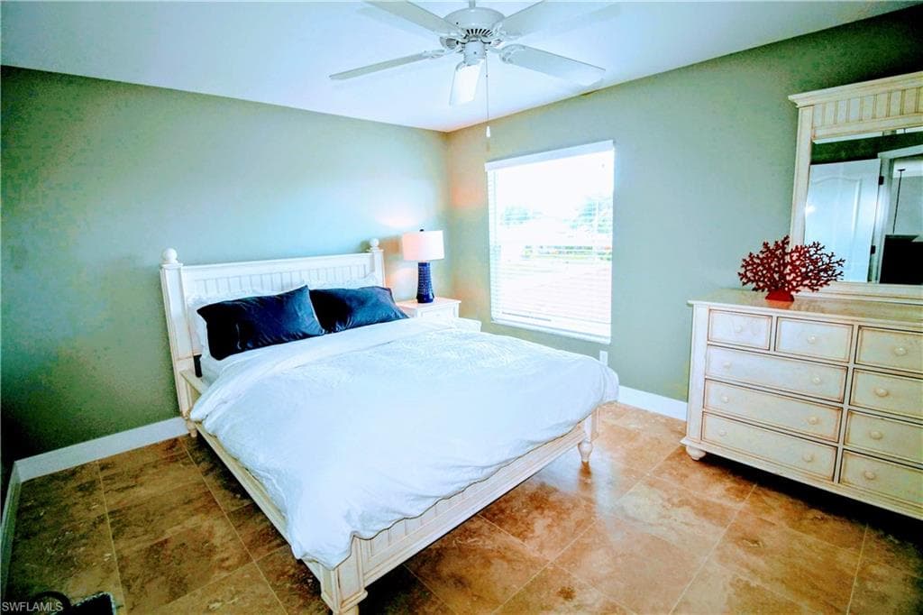 3328 SE 17th PL-31