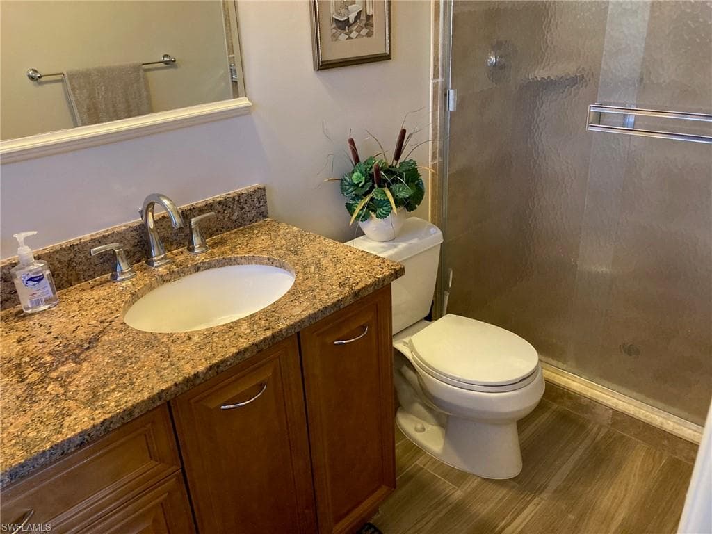 3338 Poinciana ST-16