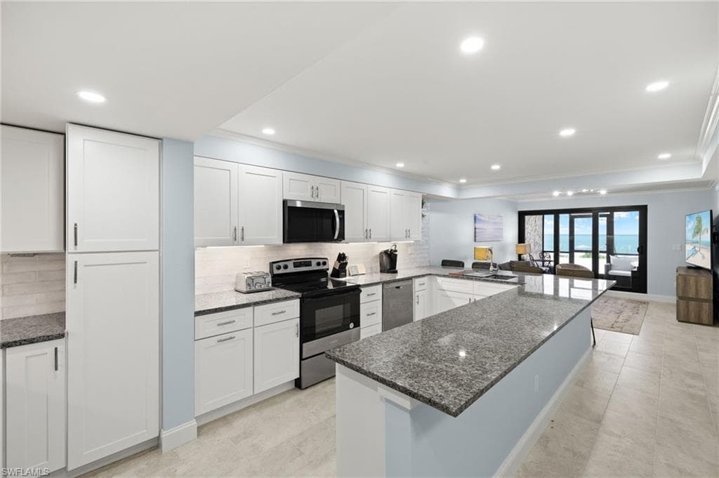 2445 W Gulf DR E6-10