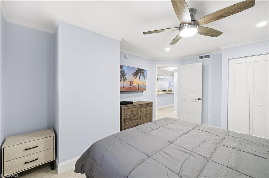 2445 W Gulf DR E6-19