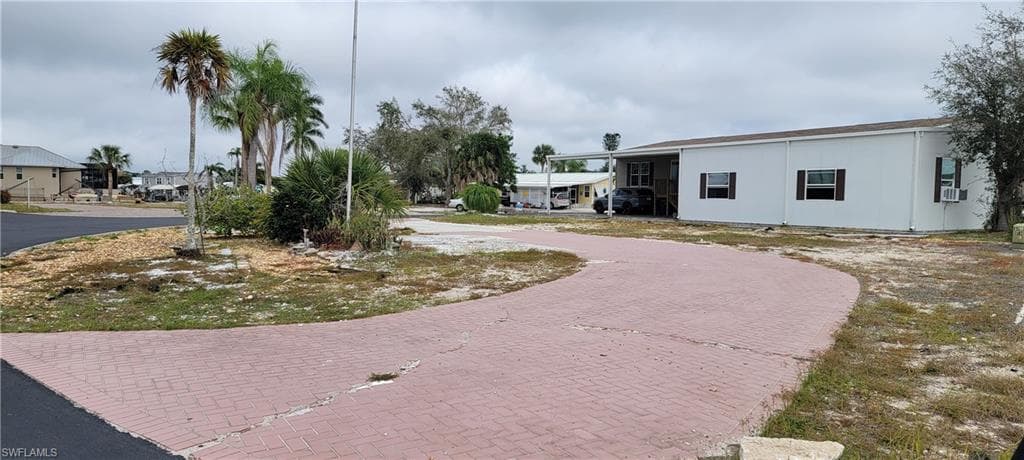 4778 Tahiti DR-9