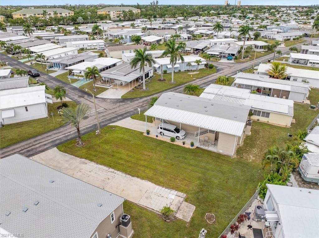 223 Derwent BLVD W-7