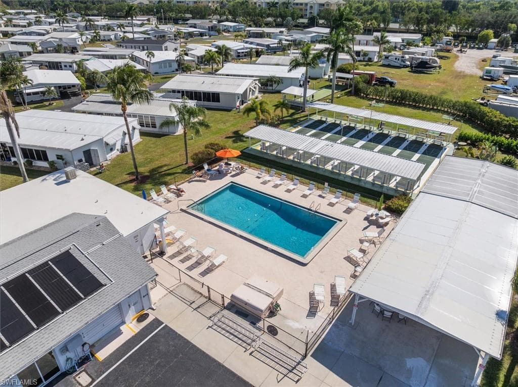 223 Derwent BLVD W-18