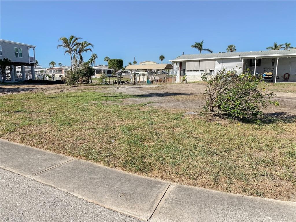 17660 Stevens BLVD-7