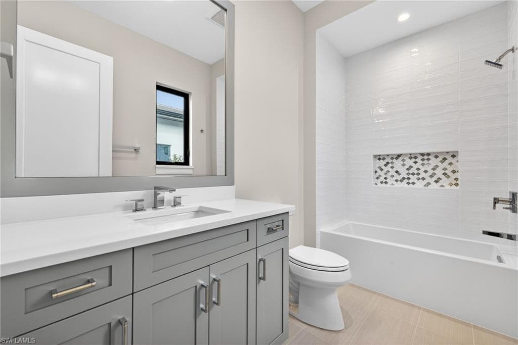 2055 Cambridge Park DR-23