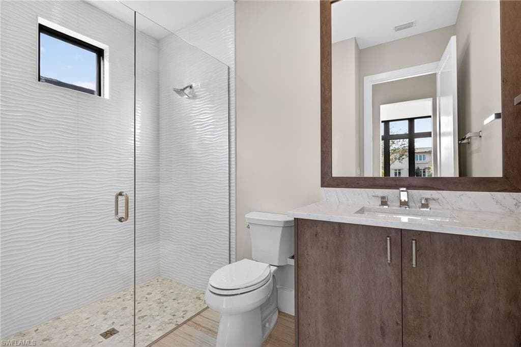 2055 Cambridge Park DR-26
