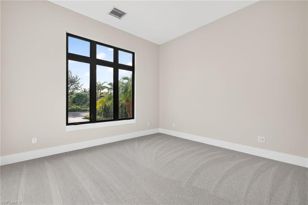 2055 Cambridge Park DR-24