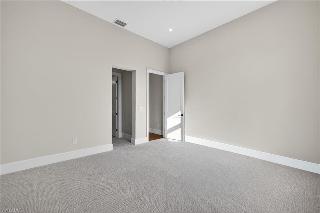 2055 Cambridge Park DR-25