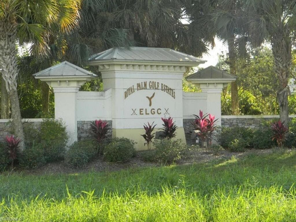 18211 Royal Hammock BLVD-10