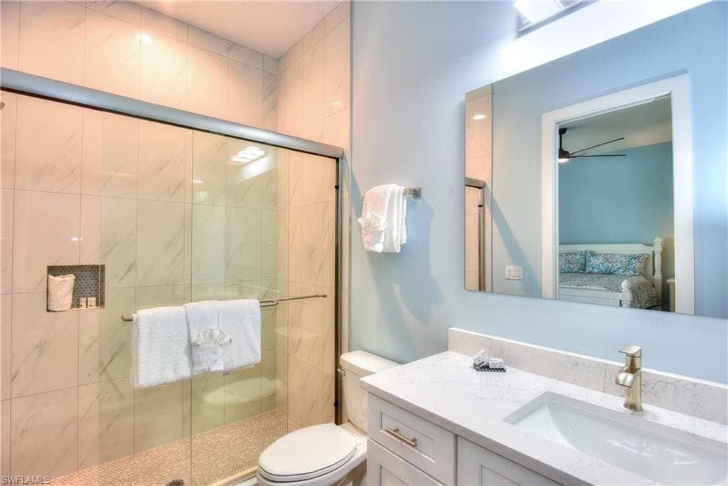 146 Miramar ST-24