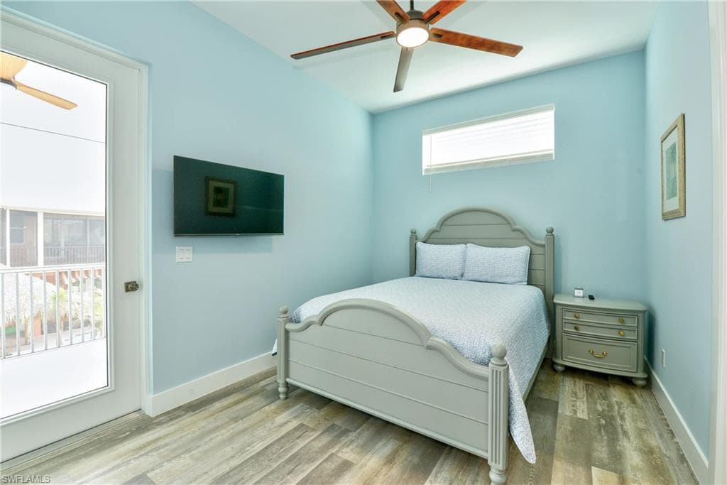146 Miramar ST-18