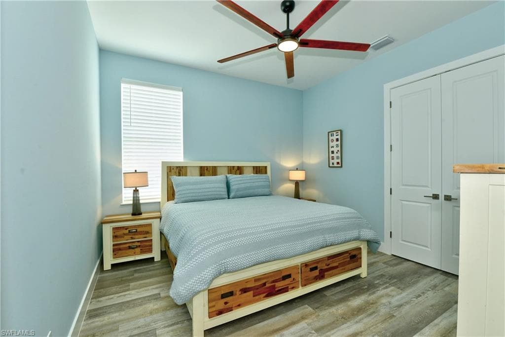 146 Miramar ST-19