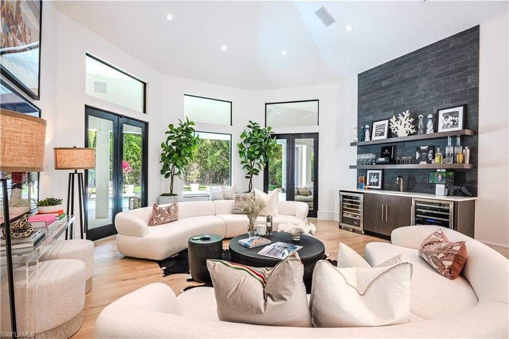681 KATEMORE LN-2