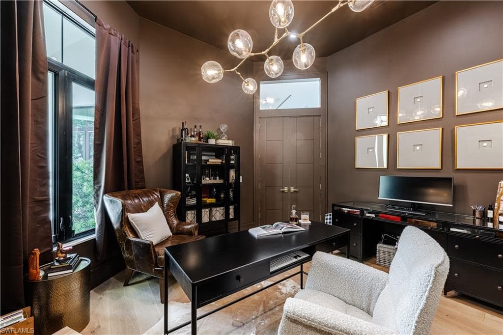681 KATEMORE LN-11