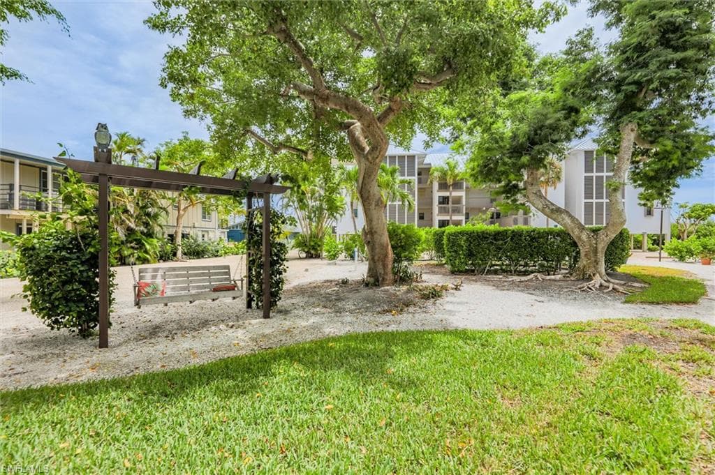 15123 Captiva DR 103-32
