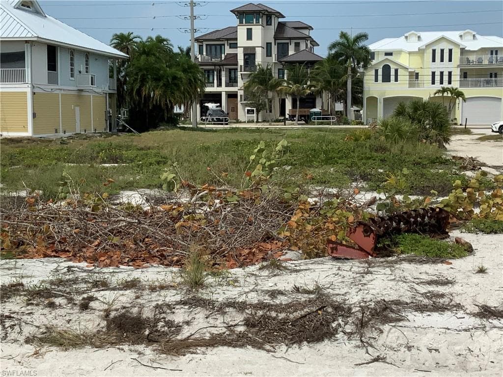 8236 Estero BLVD-10