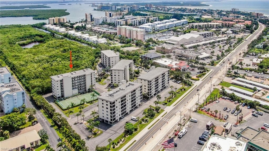 6899 Estero BLVD 251-2