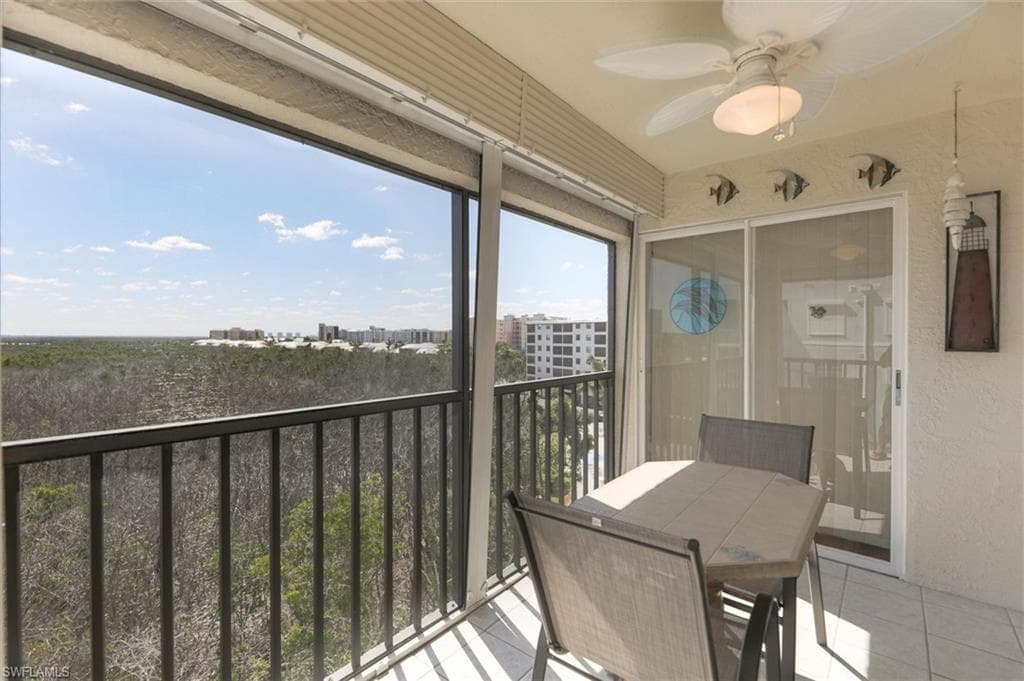 6899 Estero BLVD 251-15