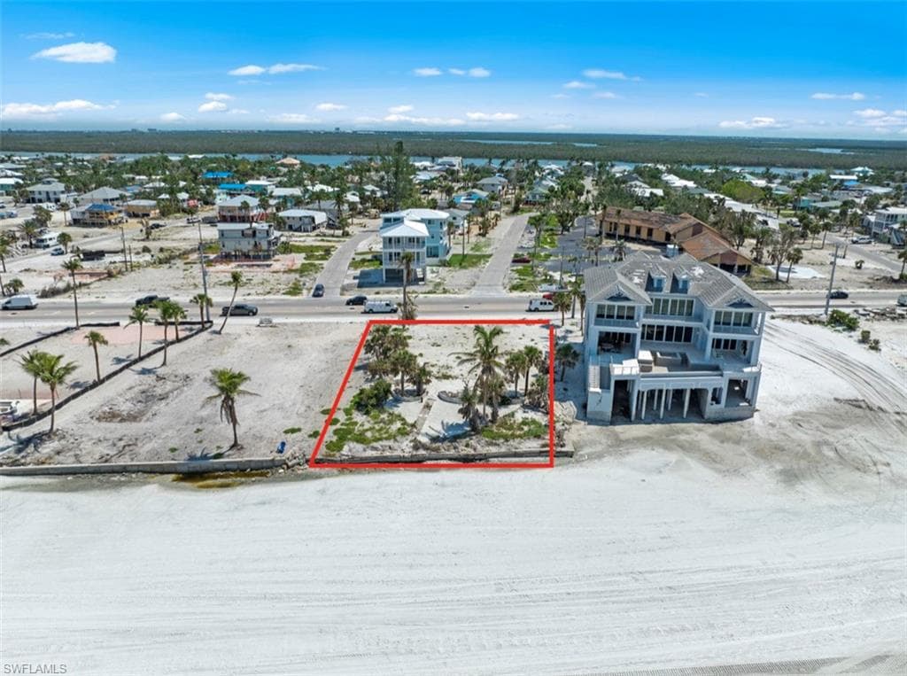 3750 Estero BLVD-4