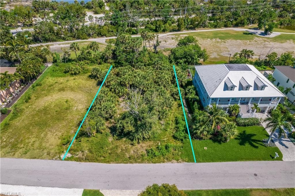 1340 Eagle Run DR-15
