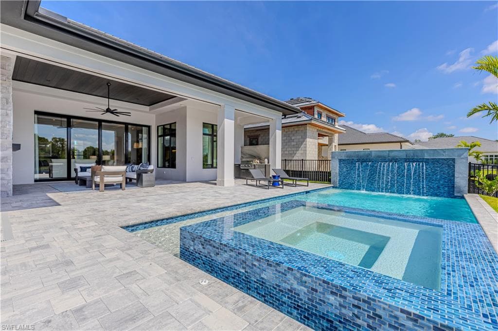 6708 Newport RD-24