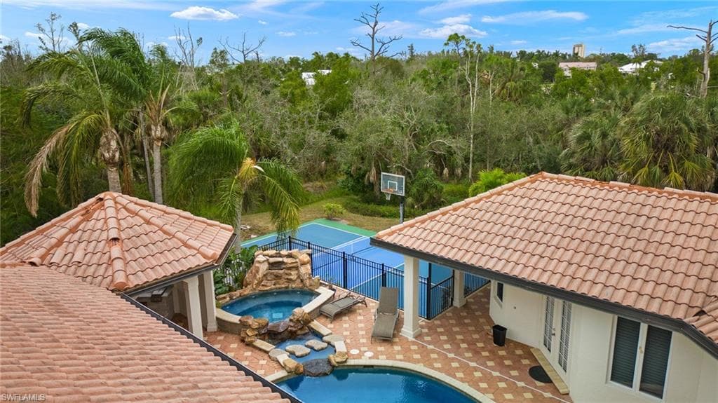 15401 Old Wedgewood CT-46