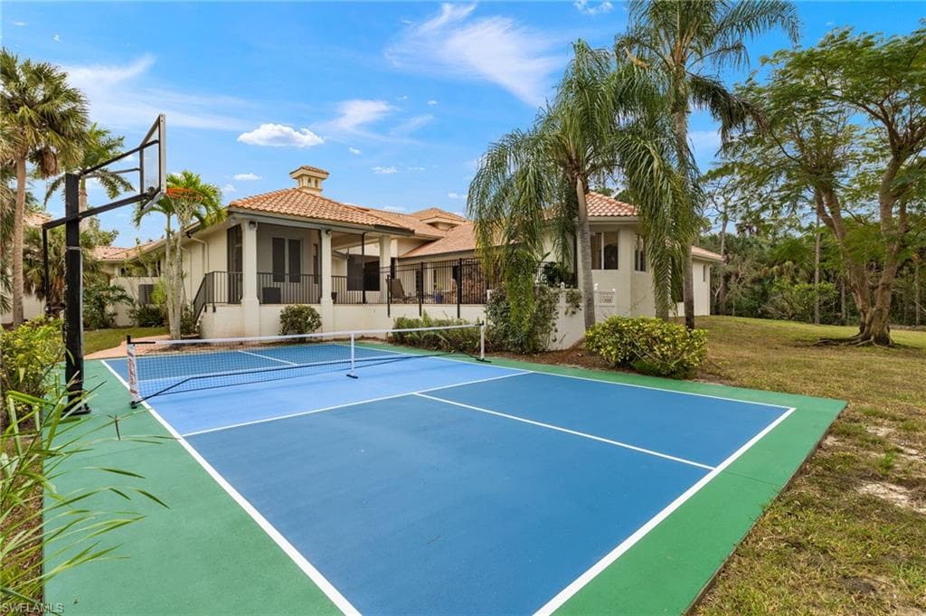 15401 Old Wedgewood CT-47